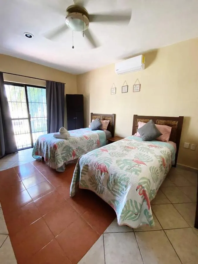Apartment W/ Prime Location Mexican Colonial Style Playa del Carmen Meksyk