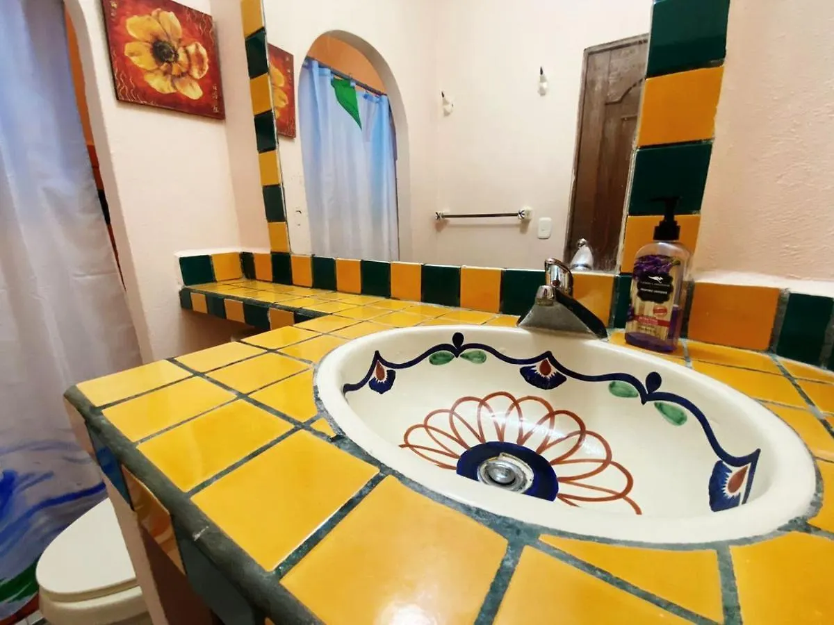 Apartment W/ Prime Location Mexican Colonial Style Playa del Carmen Meksyk